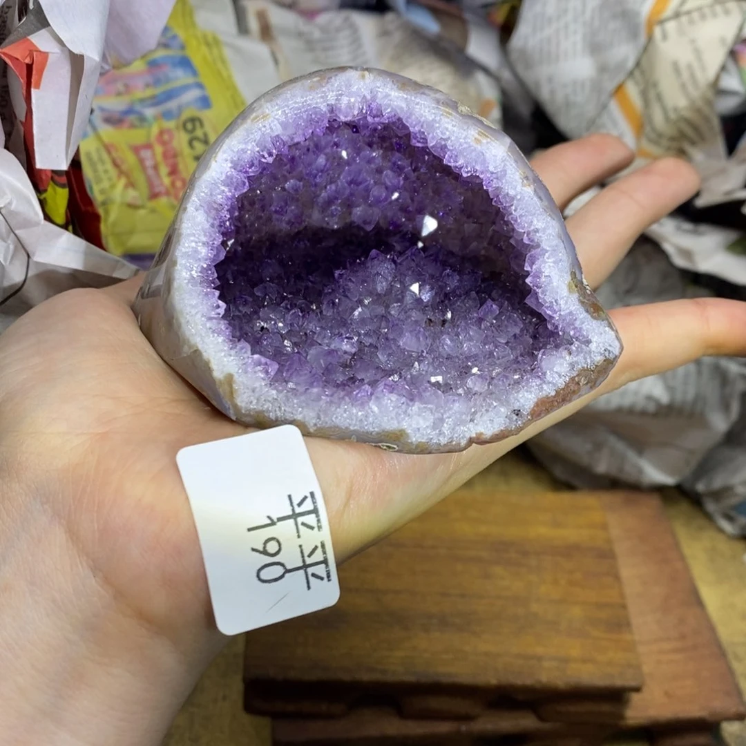 乌拉圭未镶嵌紫晶