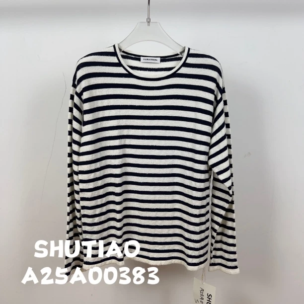 【SHUTIAO】2024秋冬：新款小众设计款T恤A25A00383