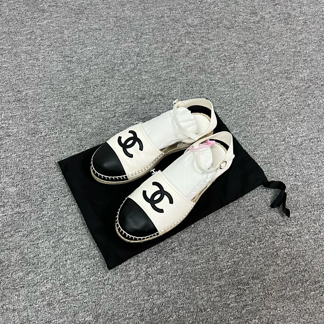 99新 Chanel/香奈儿 chanel 双C渔夫凉鞋 40码