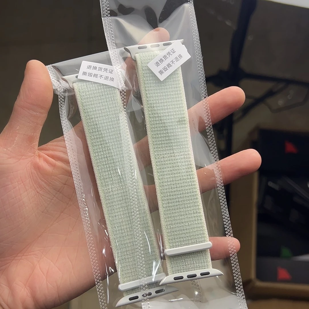 准新品亮云杉耐克 大表盘通用