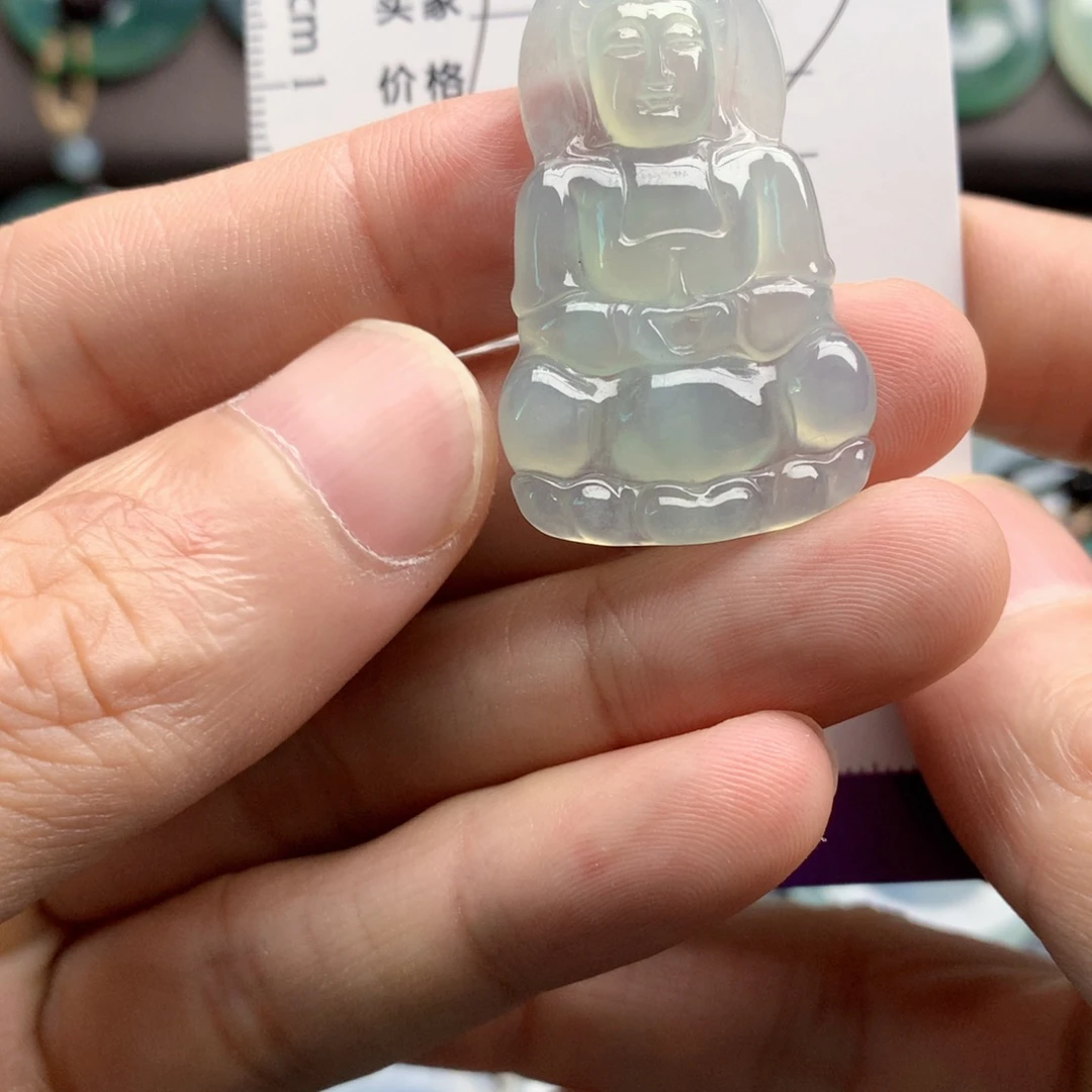 翡翠未镶嵌颈饰吊坠