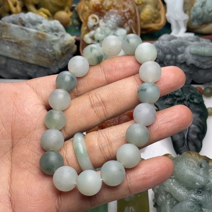 定制翡翠未镶嵌卡12