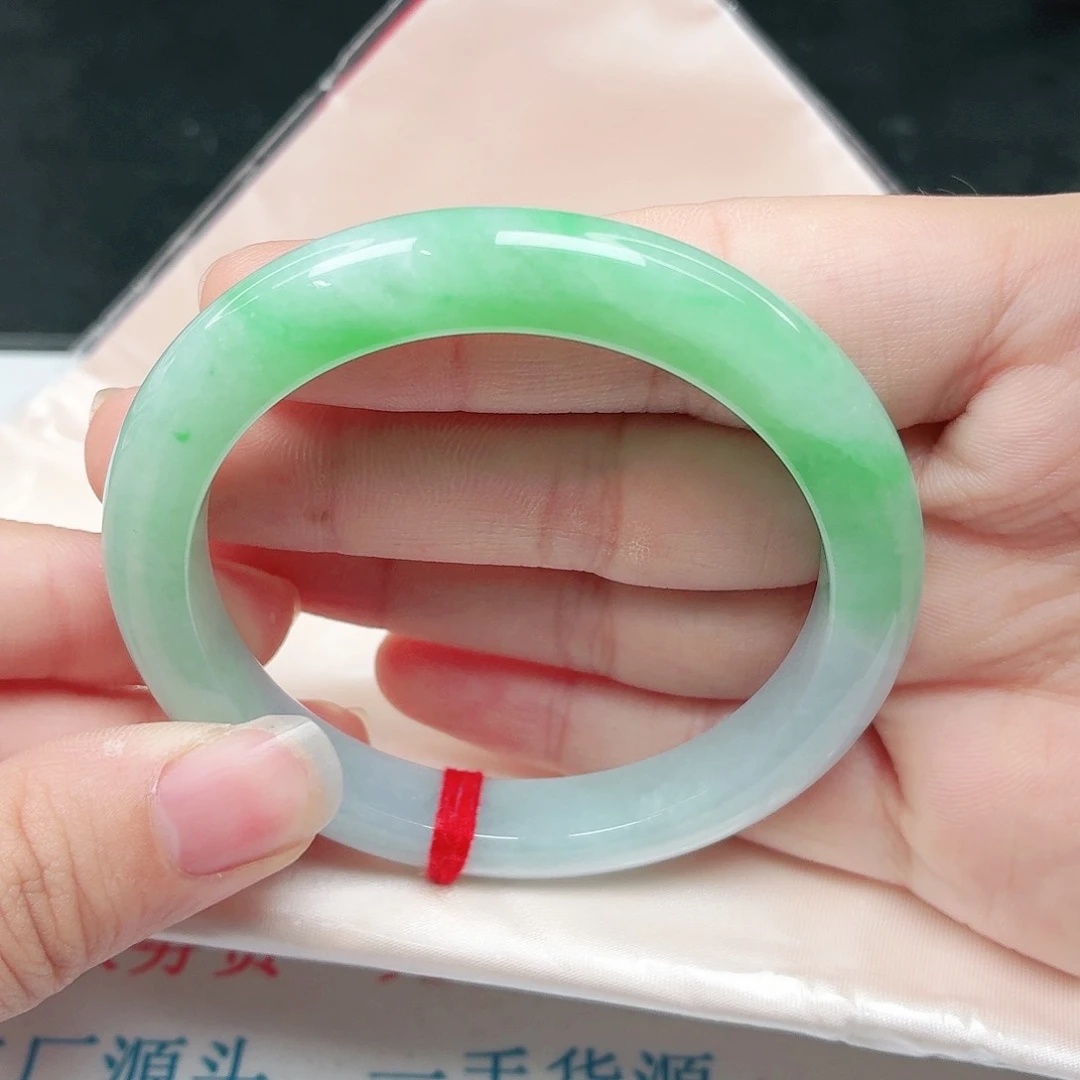 未镶嵌手镯翡翠159