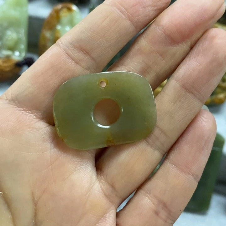 手链未镶嵌透闪石质玉阿*
