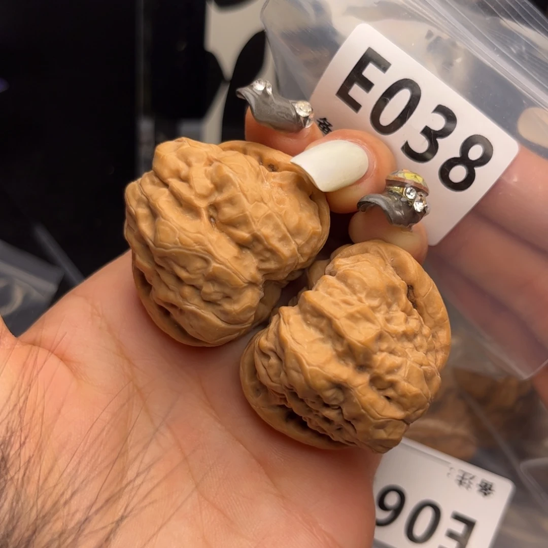 文玩核桃把件蛤蟆40