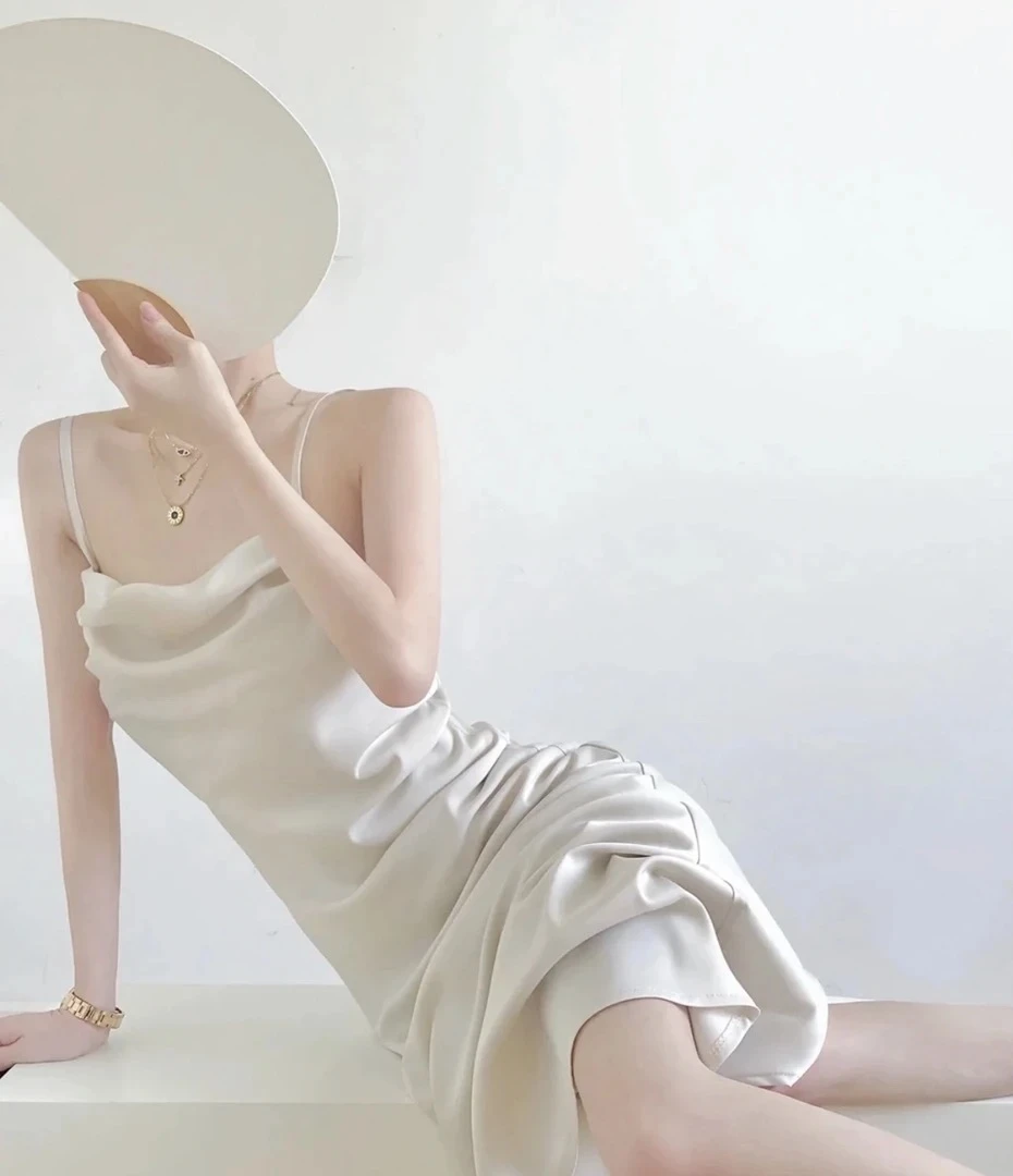 144由二撤女装服饰