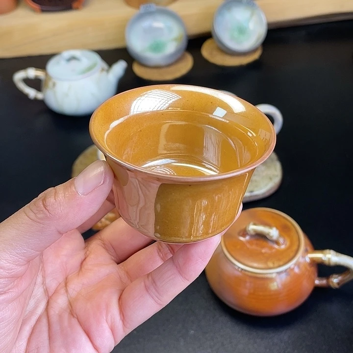 燃薪柴烧茶器志野杯