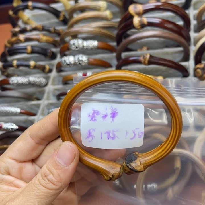 鸡翅木安*我们在这里