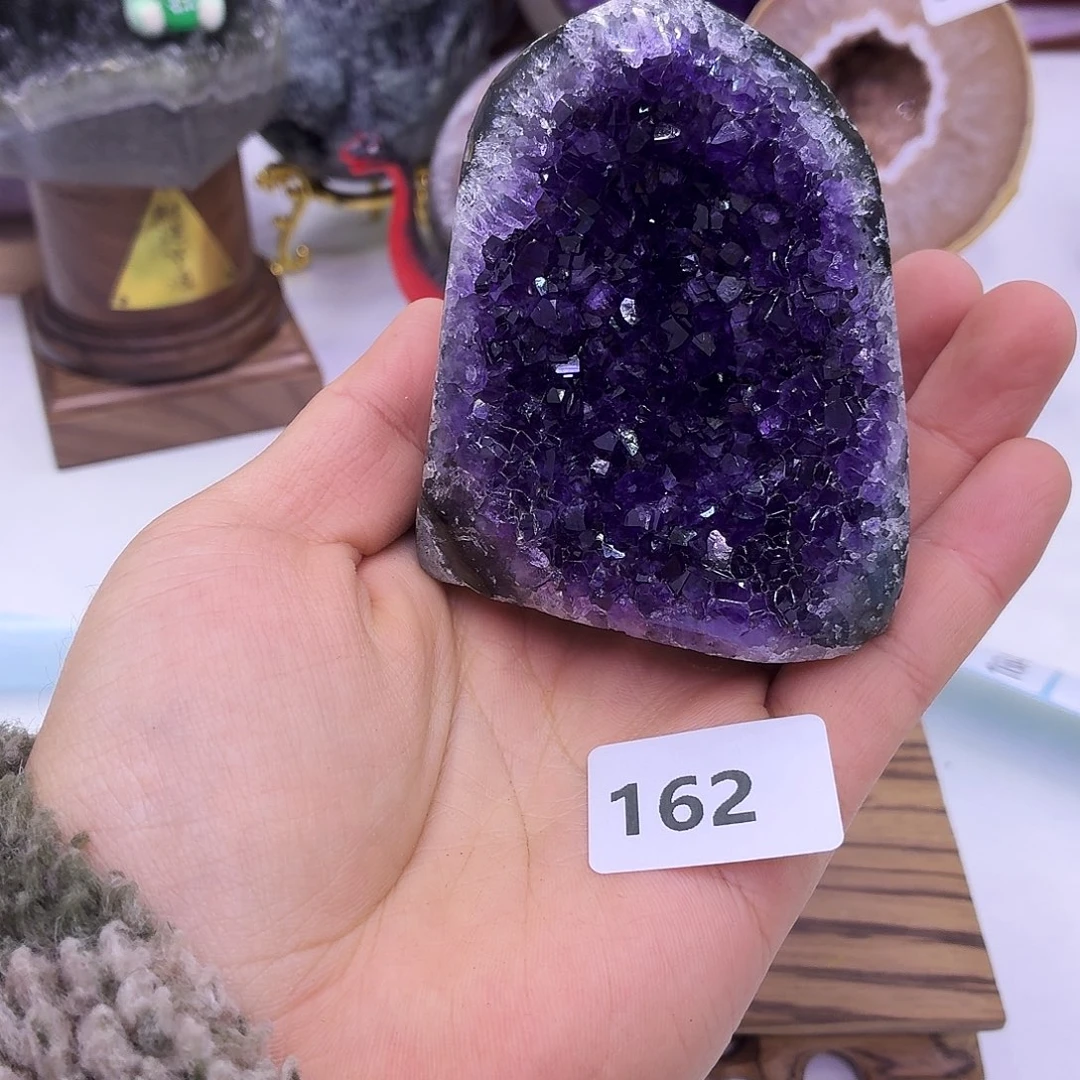 未镶嵌大型摆件（非配饰）水晶