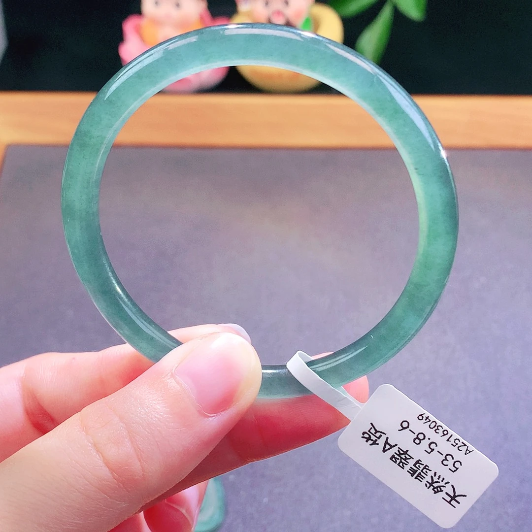 翡翠未镶嵌手镯天然翡翠