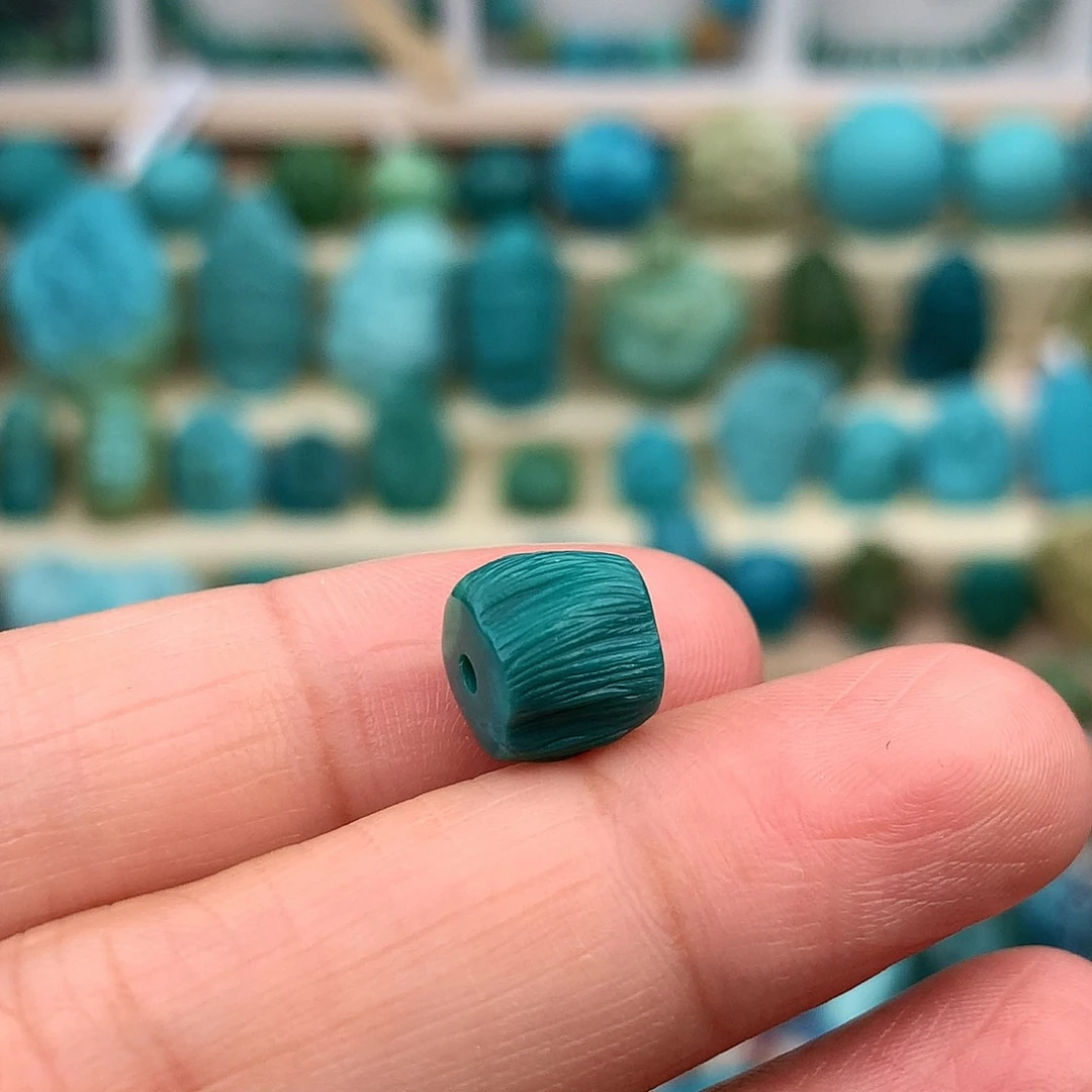 未镶嵌绿松石珠宝奇石8.8