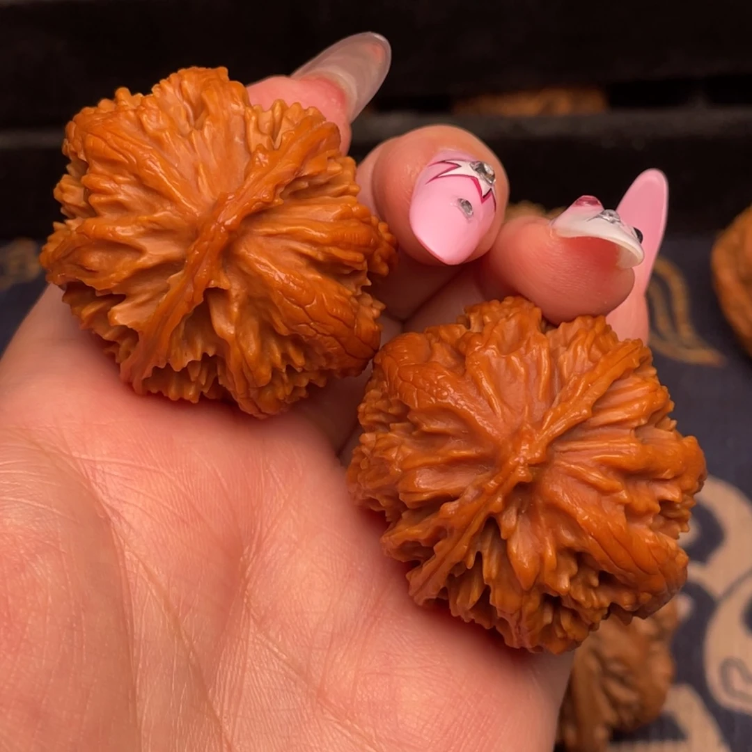 文玩核桃把件31号车