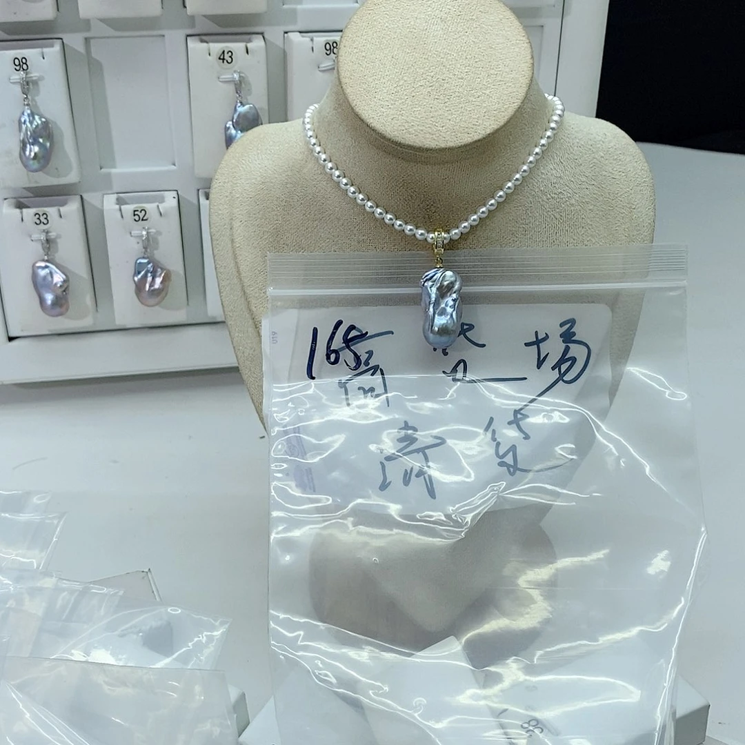 淡水珍珠颈饰合金