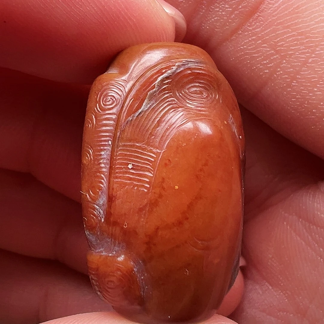 和田玉颈饰未镶嵌红*跑