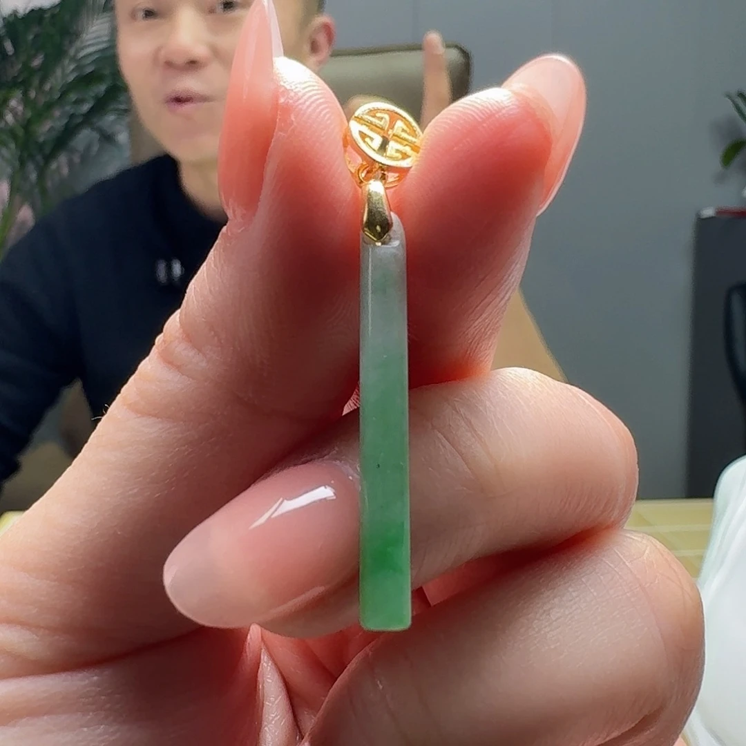 翡翠吊坠(不含链)银S925镶嵌多样性发货其一