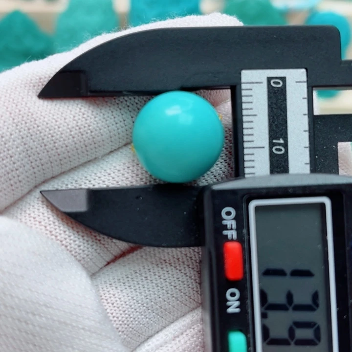 绿松石珠宝未镶嵌