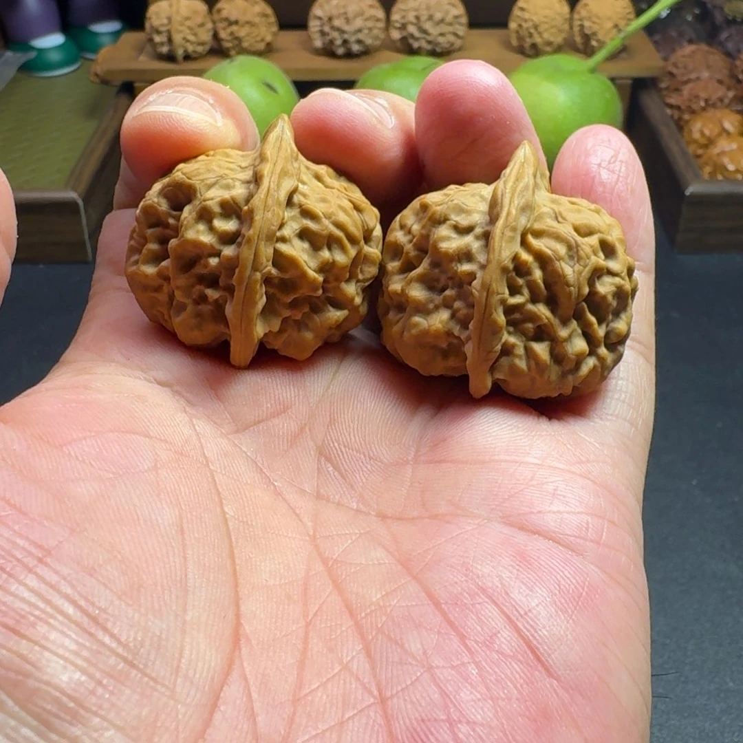 文玩核桃吊坠五盆沟马蹄 尺寸34/35