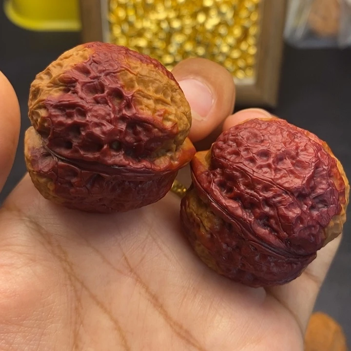 文玩核桃把件38尺元宝蟾