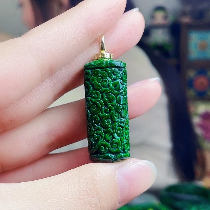 翡翠银S925镶嵌颈饰多样性