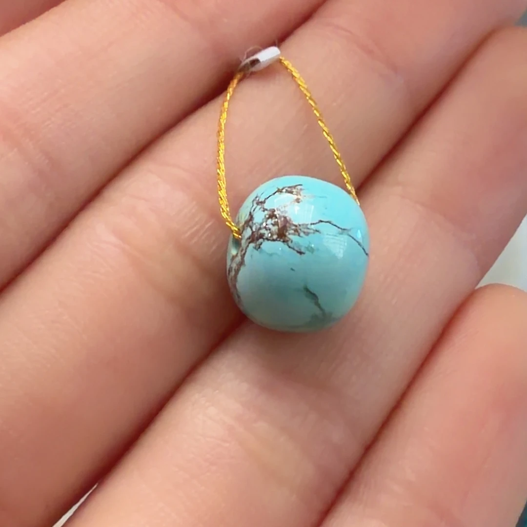 绿松石未镶嵌颈饰