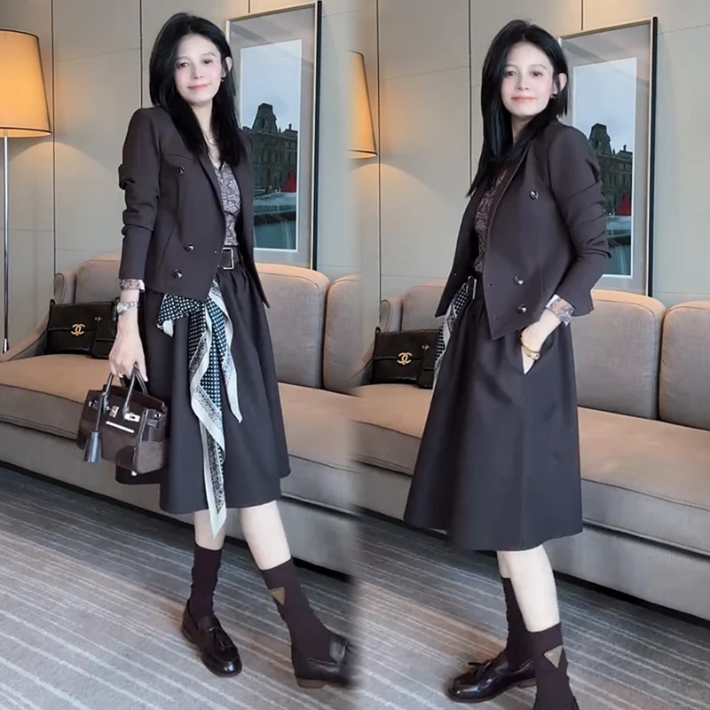 2025秋季新款时尚显瘦气质网红高档套装女高级百搭宽松大码三件套