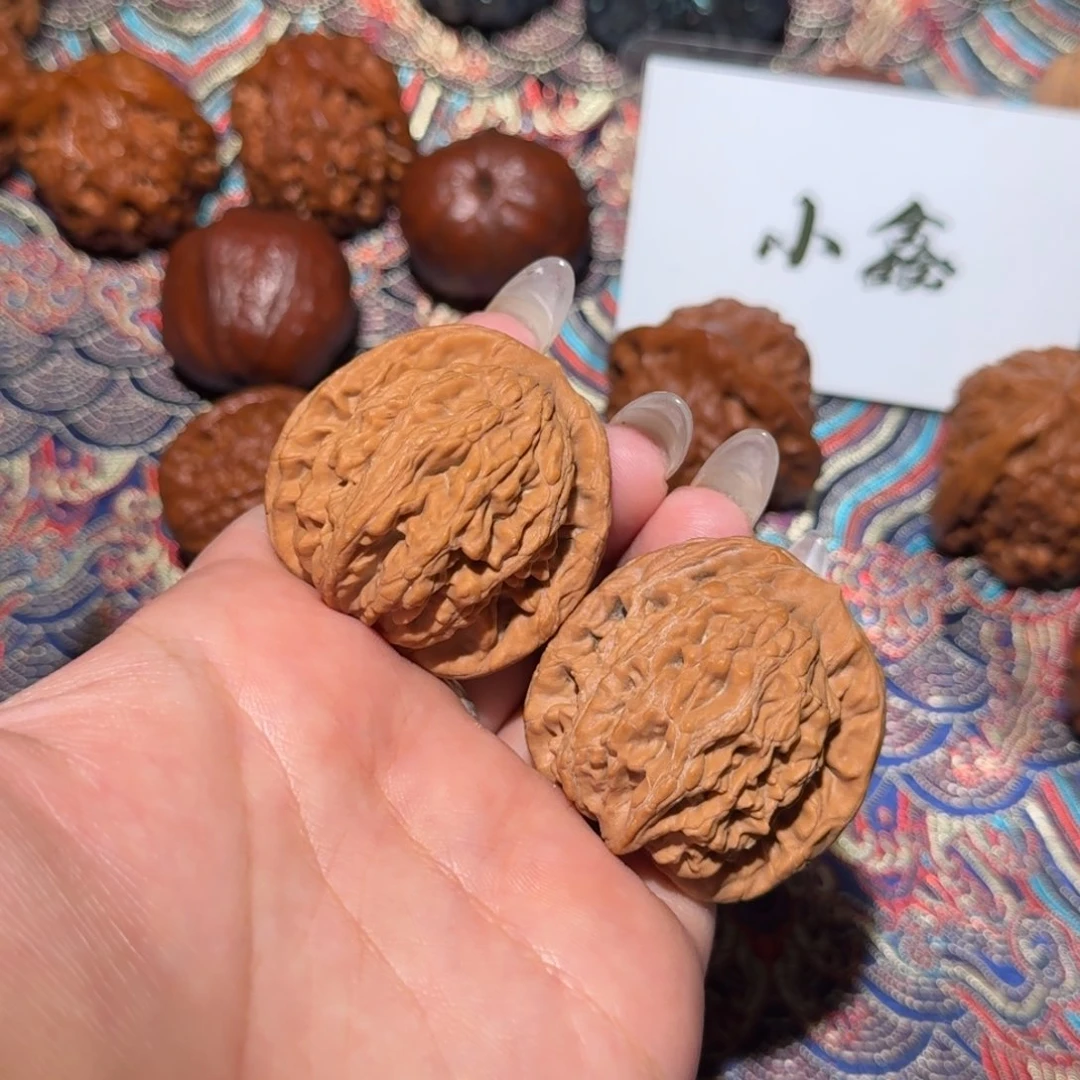 文玩核桃把件145号39麦穗虎头文玩核桃