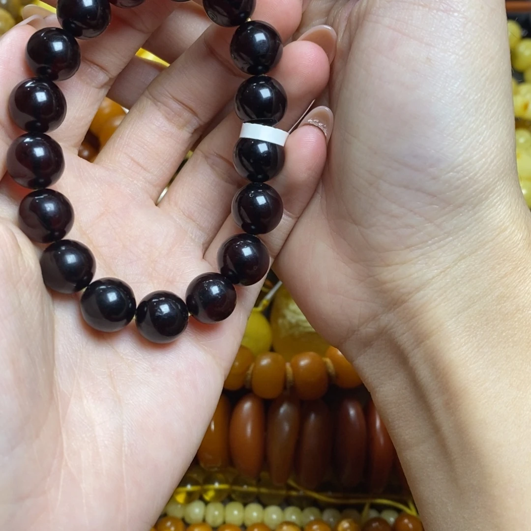 琥珀未镶嵌珠宝奇石蜜蜡