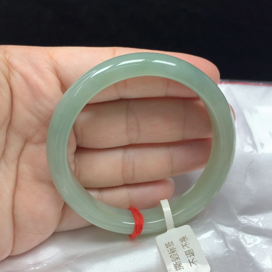 翡翠手镯未镶嵌正圈58.8