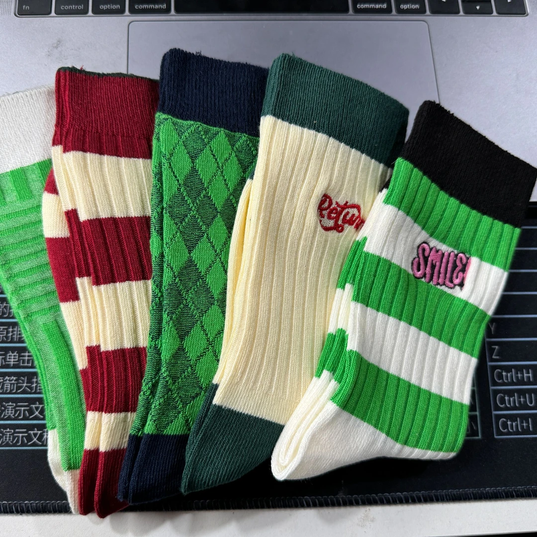 春季新款中筒袜棉袜条纹刺绣复古ins风日系