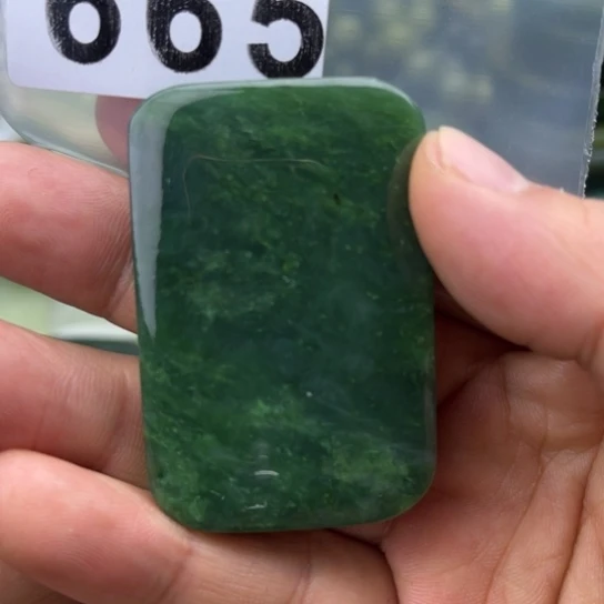 和田玉未镶嵌珠宝半成品