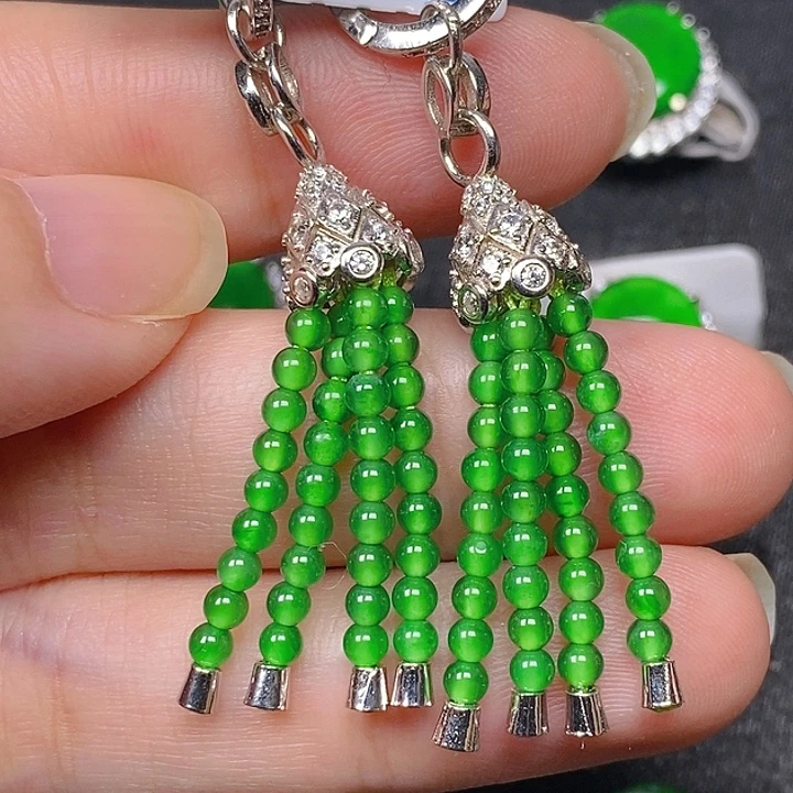 银S925镶嵌翡翠耳饰