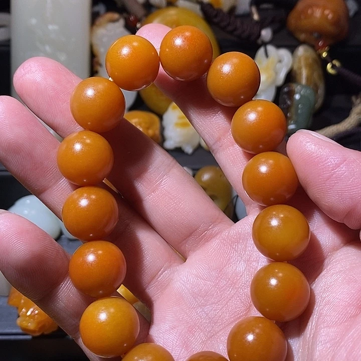 老****和田玉未镶嵌颈饰