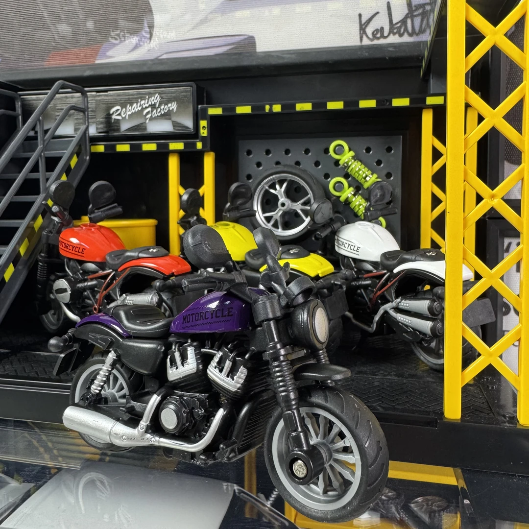 合金小机车模型摆件