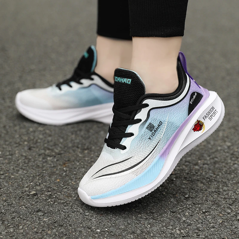 男女童跑步鞋2024赤兔7pro学生训练绝尘跑鞋超轻旋转扣大童运动鞋