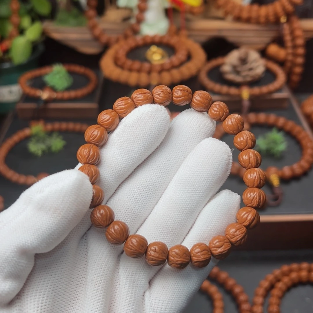 吊坠桃核以***前1.0玉龙脊手串