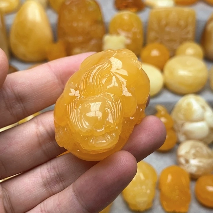 未镶嵌颈饰琥珀琥珀蜜蜡吊坠