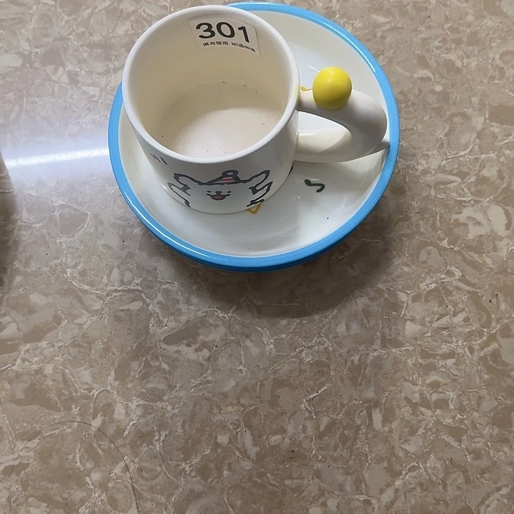 新骨瓷陶瓷碗301水杯➕两个盘子