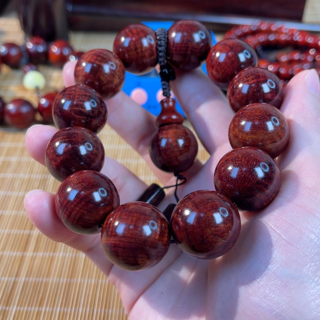 李***烁木小叶紫檀手工艺
