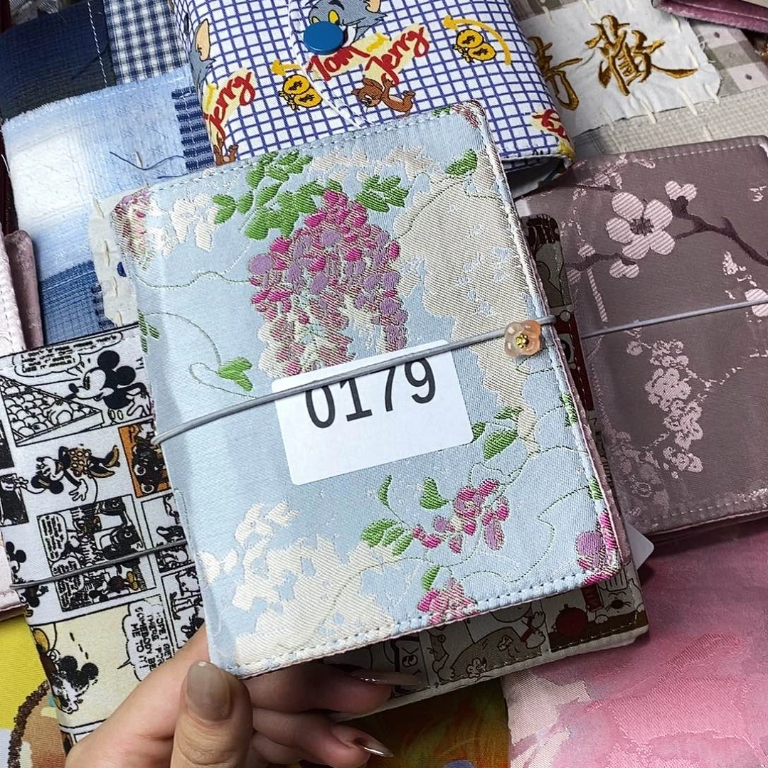 织绣A7活页带纸0179