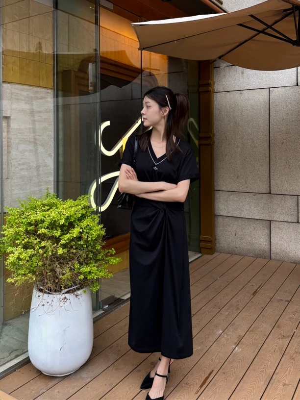 LAMERRY黑色连衣裙
