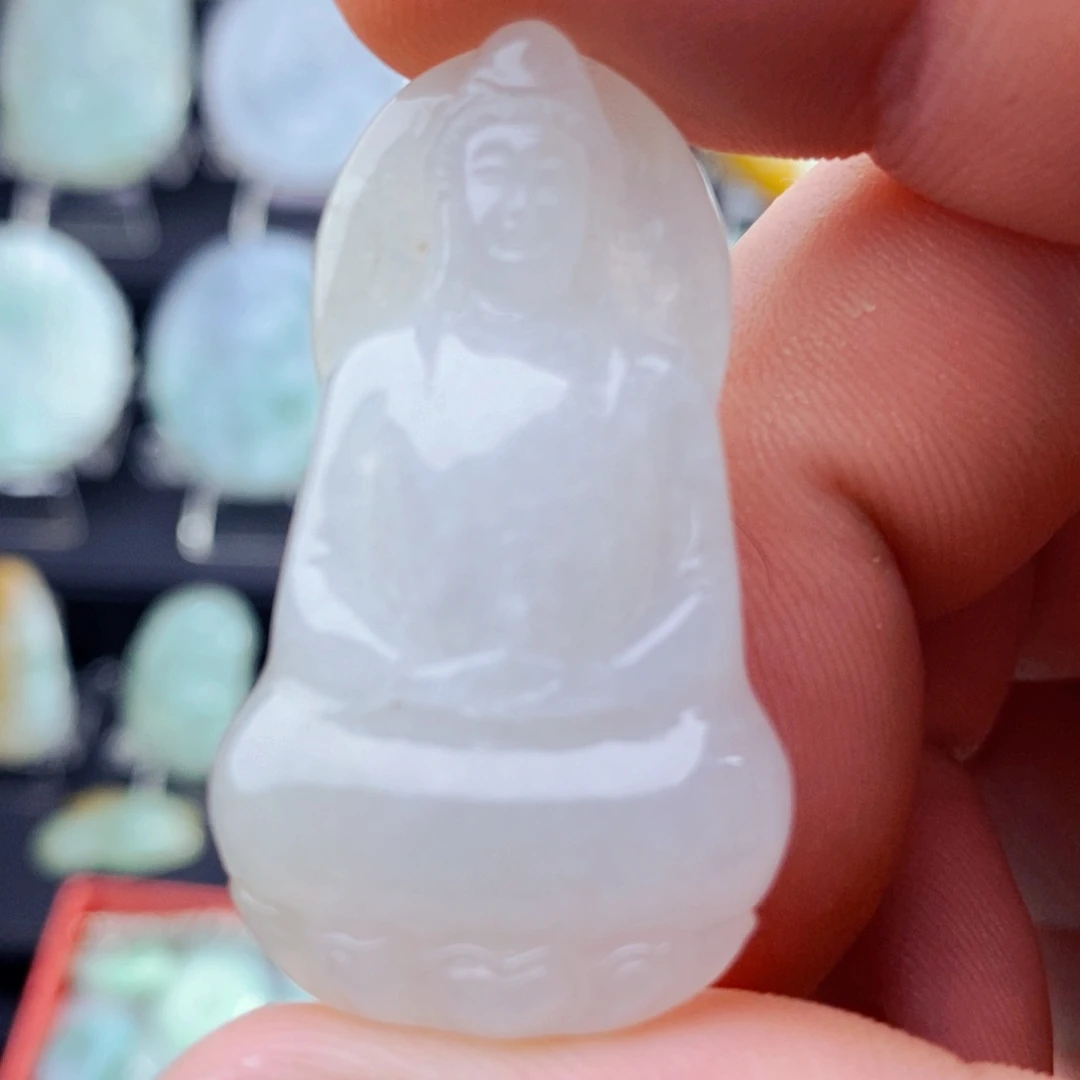 翡翠未镶嵌颈饰天然翡翠吊坠