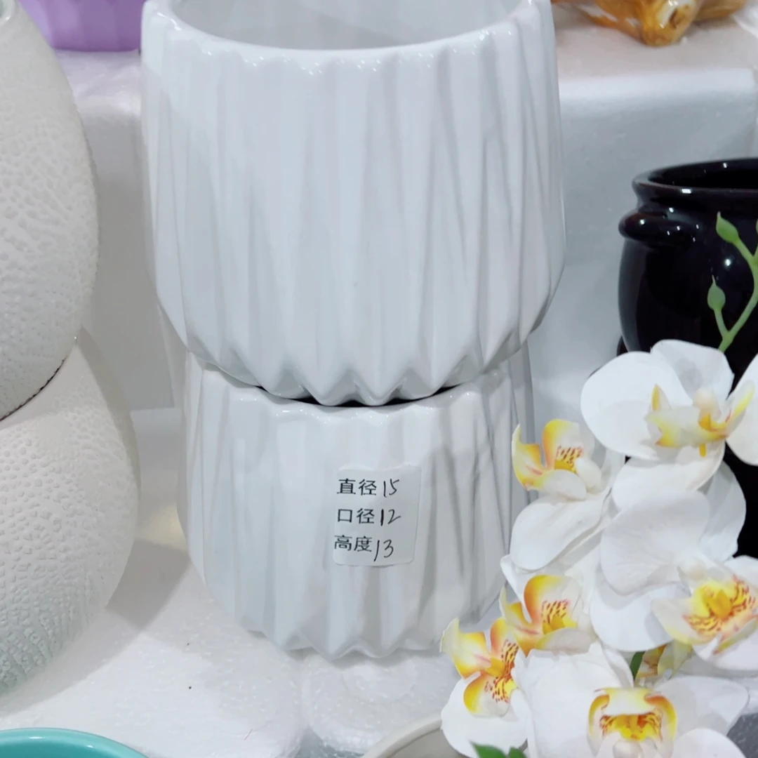 有孔，陶瓷花盆满10米包邮发货