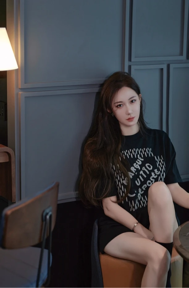 特 LMEREMCE 驴/黑色珍珠钉珠T