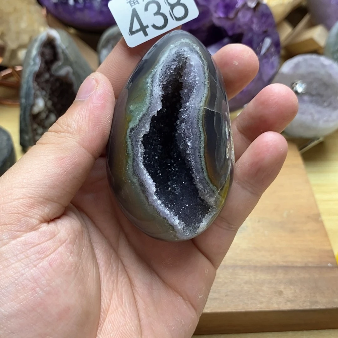 未镶嵌水晶大型摆件（非配饰）