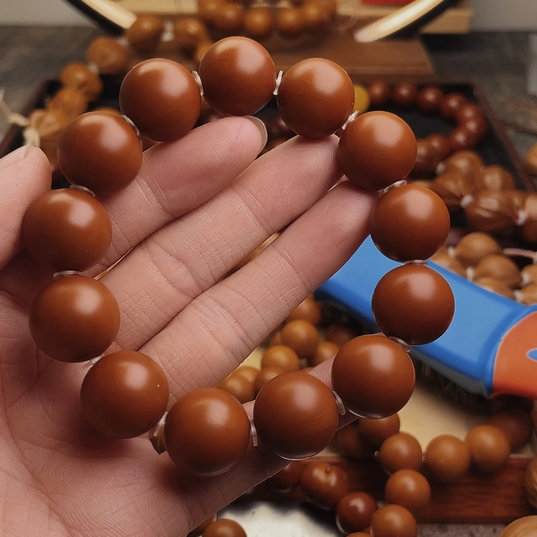 橄榄核手串/手链手*手16.5尺寸老树铁核轴度一般没补没漏