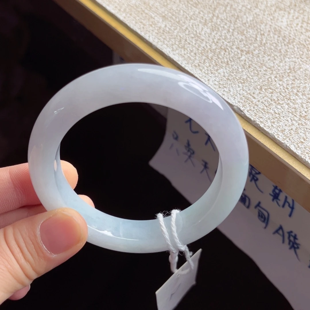 翡翠未镶嵌手镯手镯