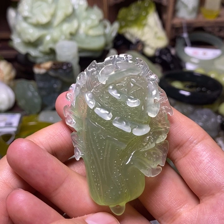 岫玉未镶嵌岫玉颈饰水*花
