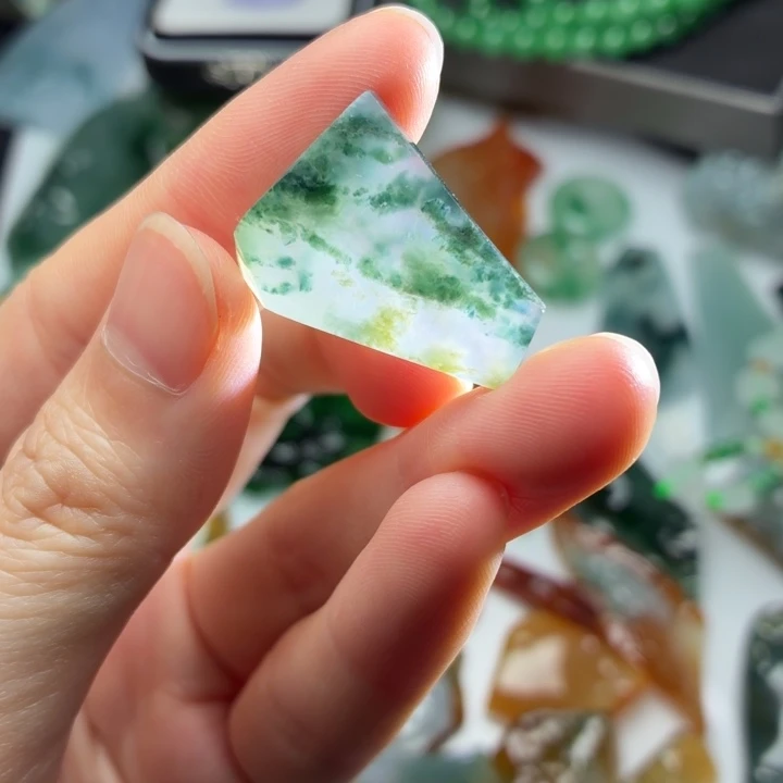 定制翡翠未镶嵌定制不退换