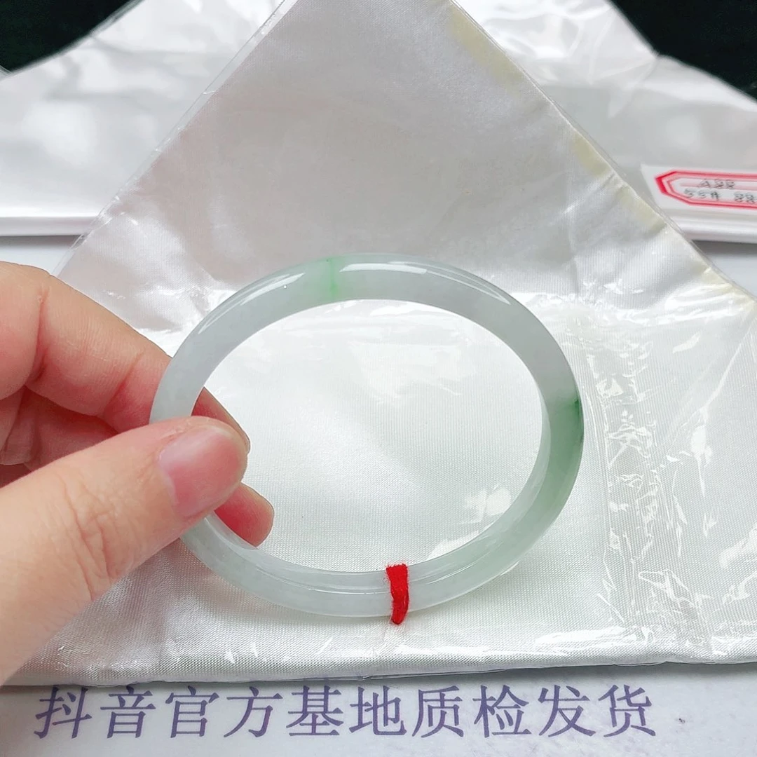 未镶嵌手镯翡翠55贵妃