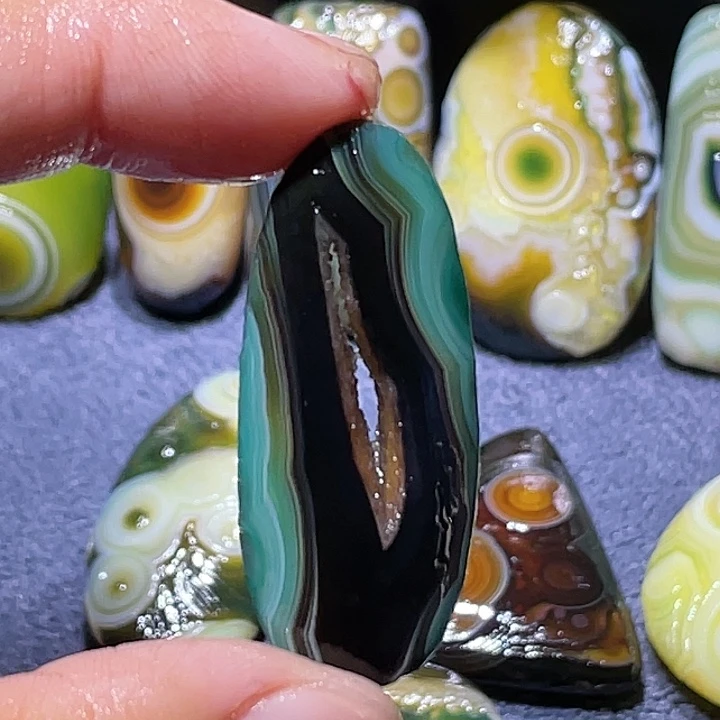 玛瑙/玉髓未镶嵌吊坠(不含链)